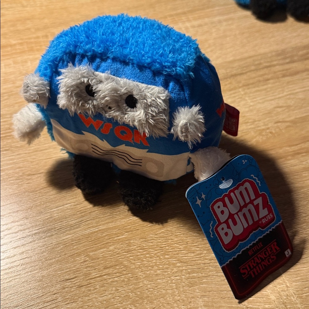 “Stranger Things” Bum Bumz WSQK Plush - Picture 2 of 3